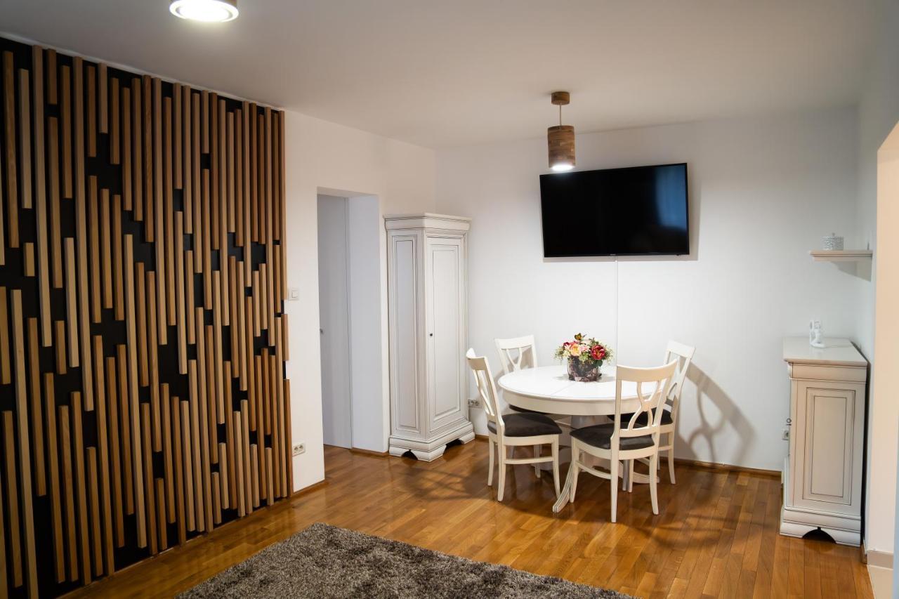 Ultracentral Golden Apartament 1 سوتْشافا المظهر الخارجي الصورة